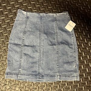 NWT Free People denim skirt size 6